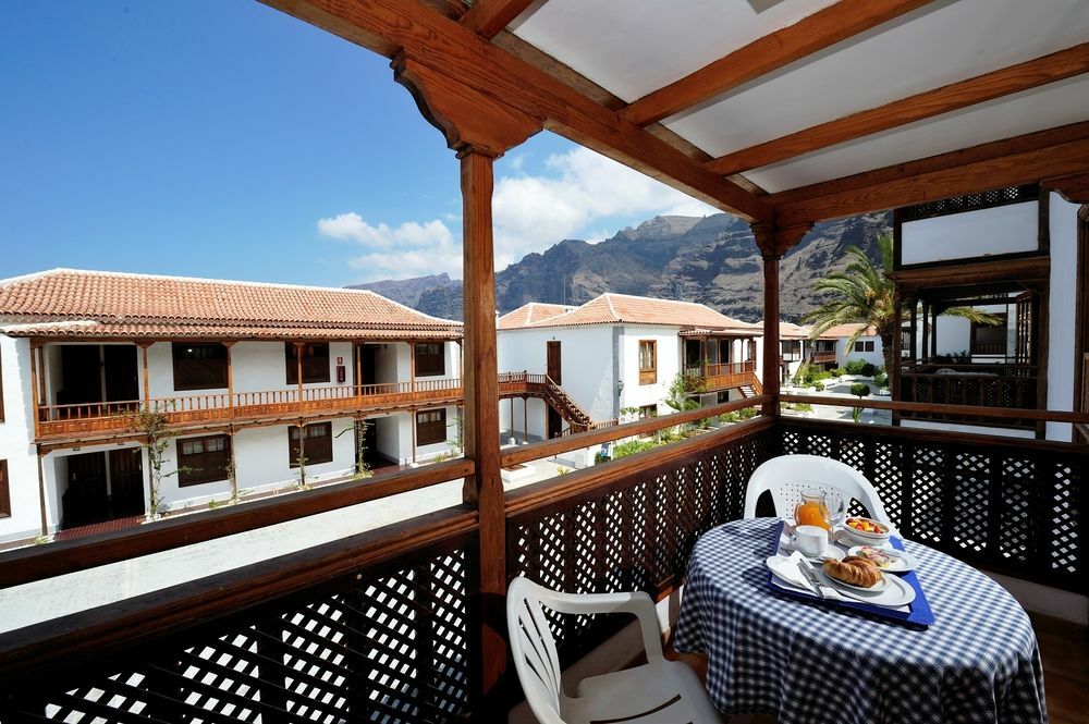 Poblado Marinero Vista Mare By Holiday World Acantilado de los Gigantes Esterno foto